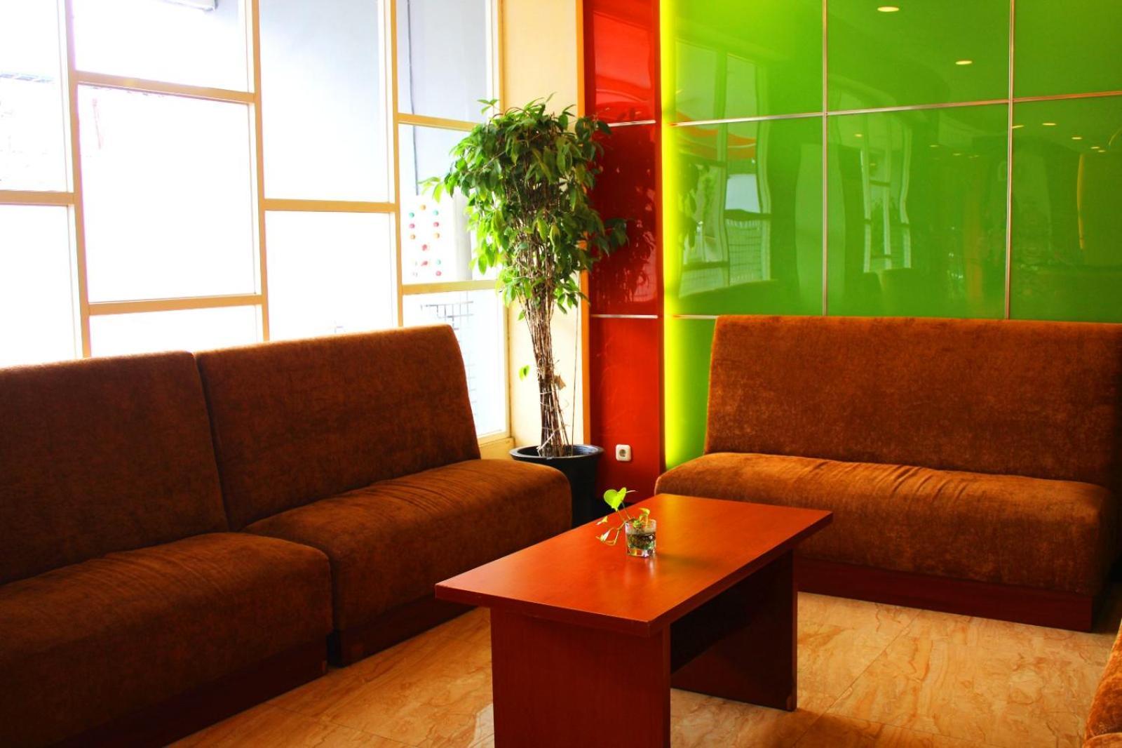 Maleosan Inn Manado Hotel Экстерьер фото